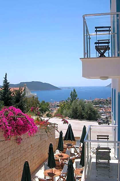 Saylam Suites