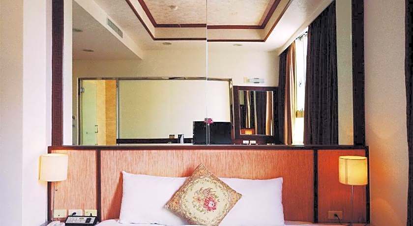 YC Cyuan Hot-Spring Hotel