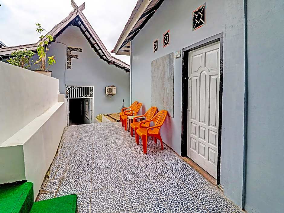 OYO 91886 Bfs Homestay Syariah