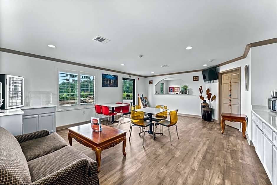 Executive Inn & Suites Magnolia