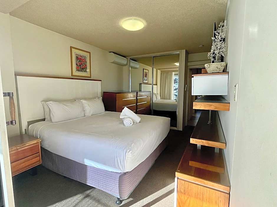 Park Towers-Goodwin Towers Holiday Units