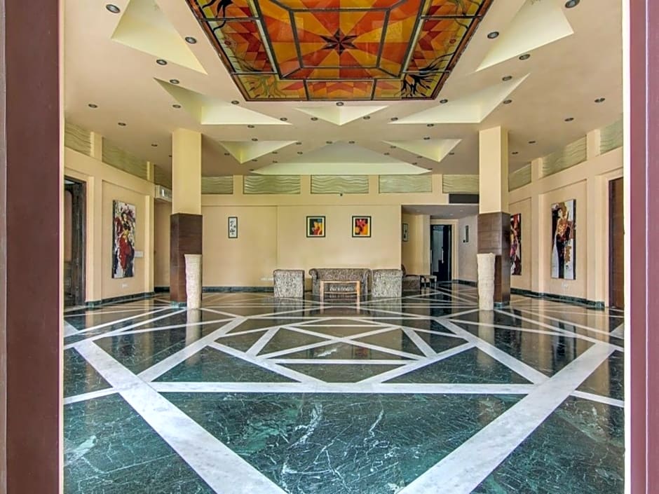 Vibe By The Lalit Traveller