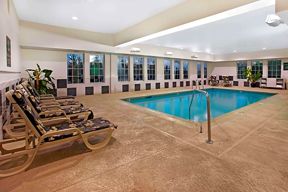 La Quinta by Wyndham Stonington-Mystic Area