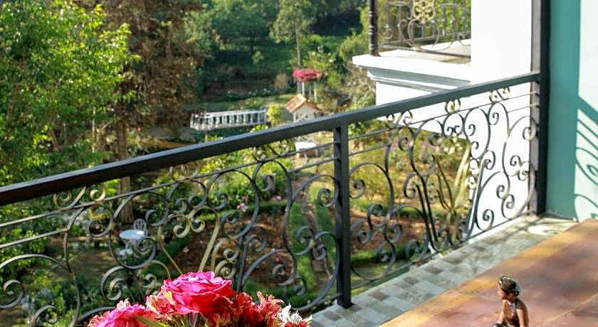 Dalat Terrasse Des Roses Villa