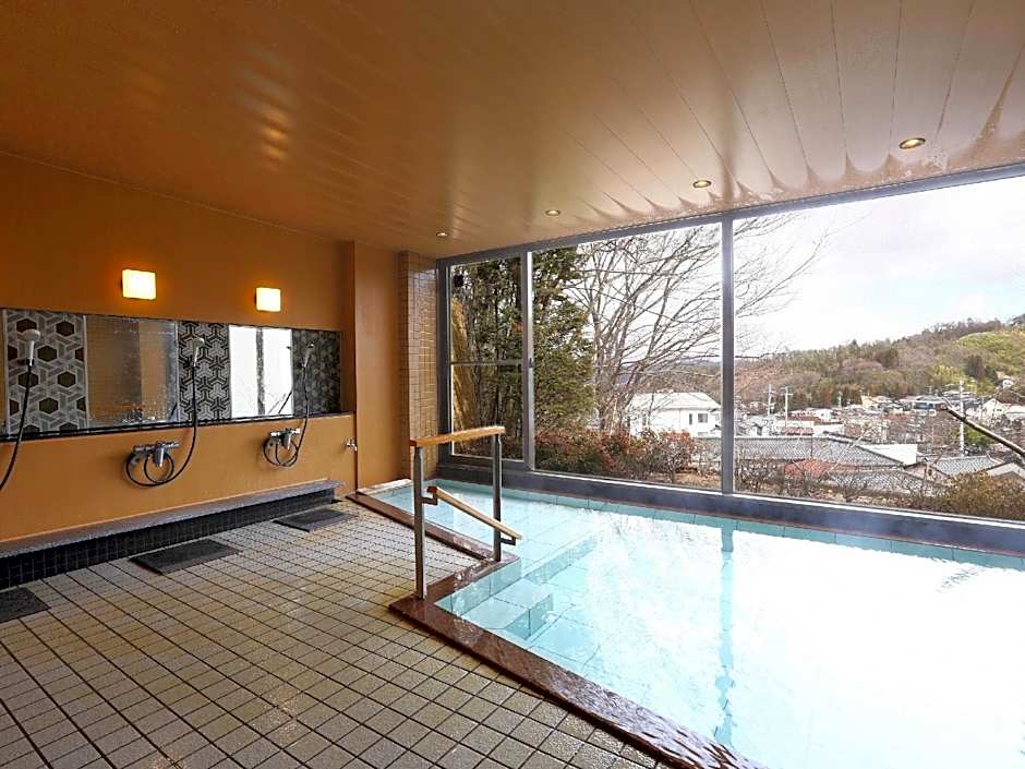 Uematsuya Ryokan Hotel