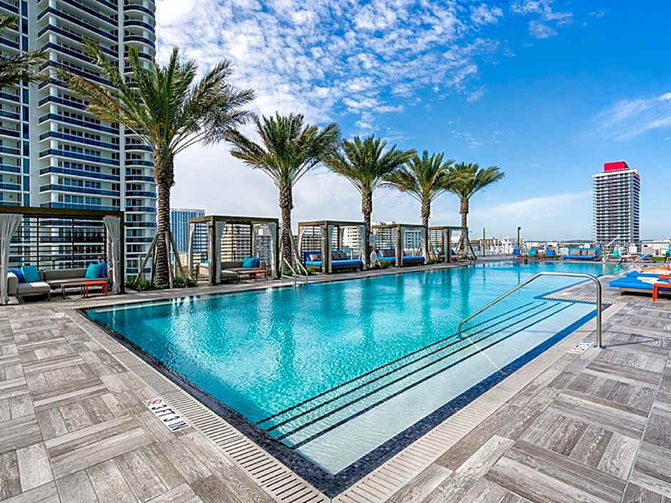 Hide Beach Residences