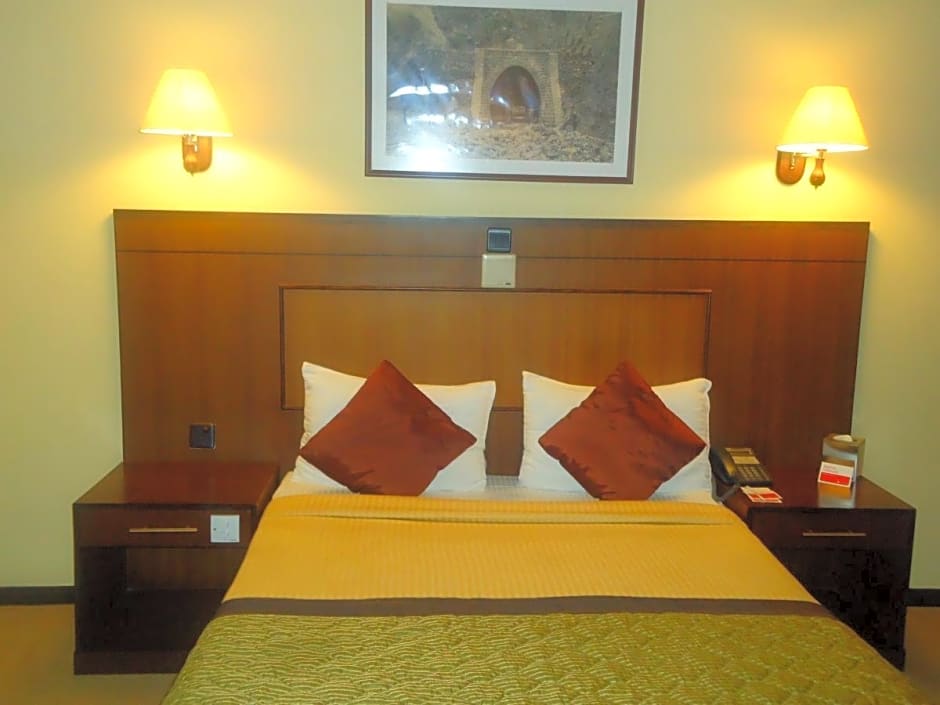 Ramada by Wyndham Katunayake Colombo International Airport