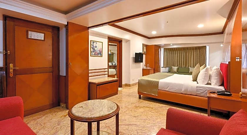 Hotel Parle International