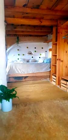 Studio with Mountain View