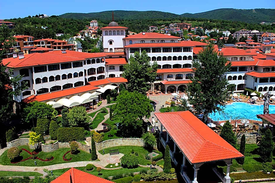 Helena Park - Ultra All Inclusive