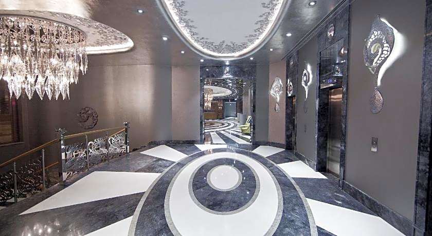 Wyndham Grand Istanbul Kalamis Marina Hotel