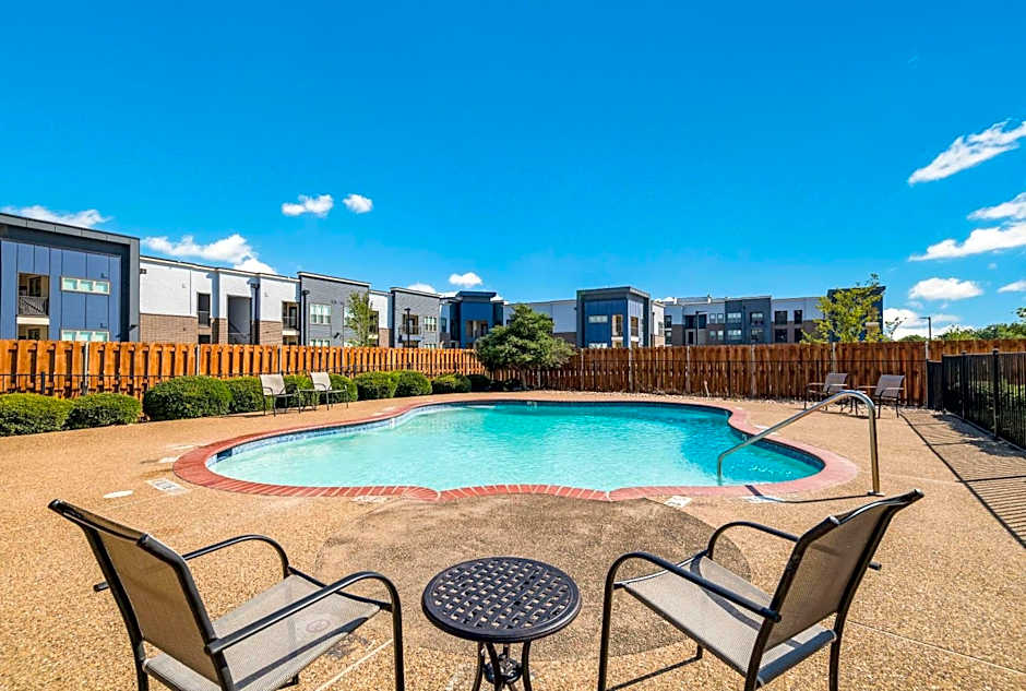 Quality Inn & Suites Garland