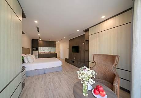 Studio Suite with King Bed