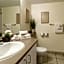 Hotel Faubourg Montreal Centre Ville Downtown 183492