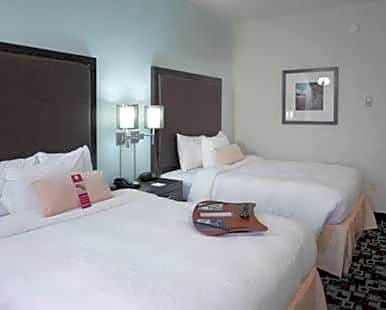 Hampton Inn & Suites Nashville at Opryland
