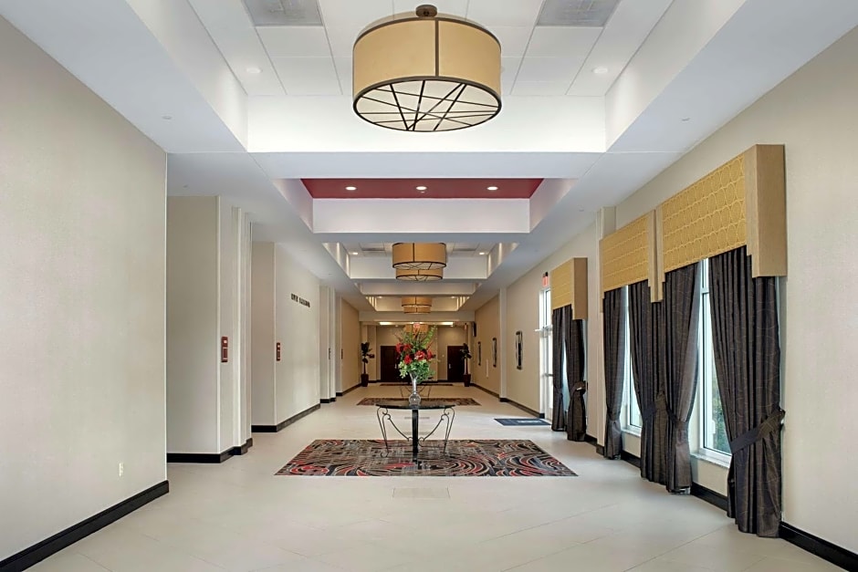 Embassy Suites by Hilton Birmingham Hoover
