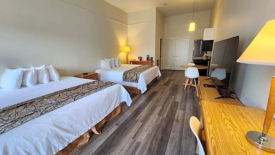 The Cedars Inn Hotel & Convention Centre