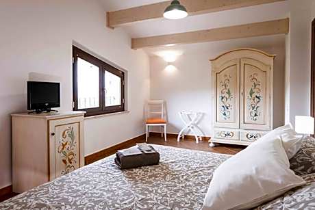 Double or Twin Room with Extra Bed