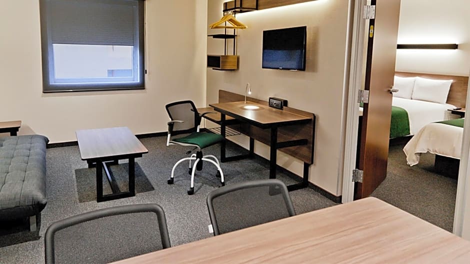 City Suites Puebla FINSA