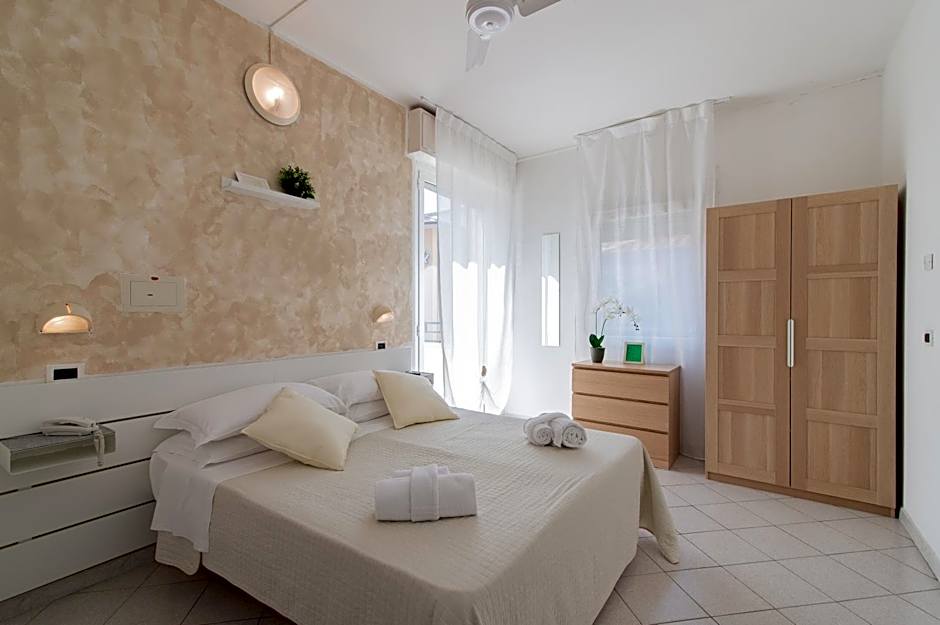 HOTEL JOHN