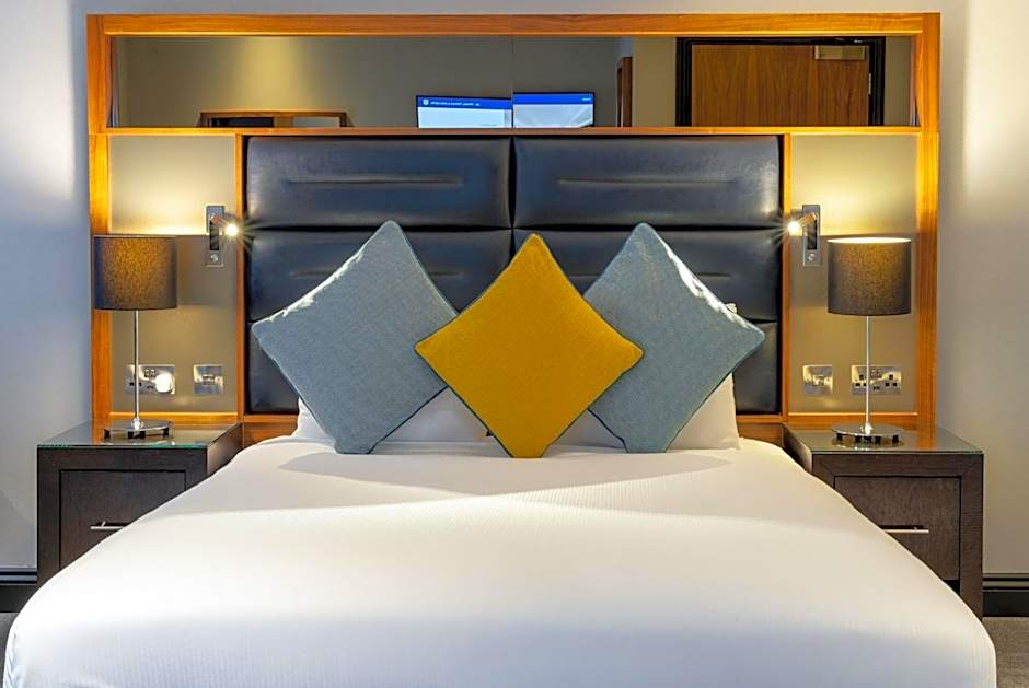 Photo 1 of 11 of Double Room