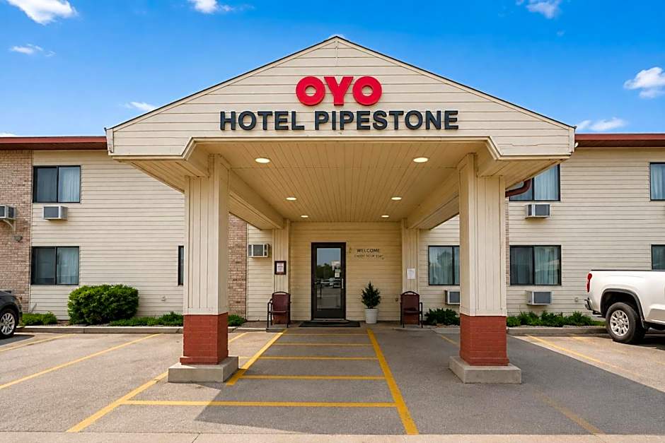 OYO Hotel Pipestone MN, Canterbury Park
