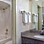 Super 8 by Wyndham Suwanee
