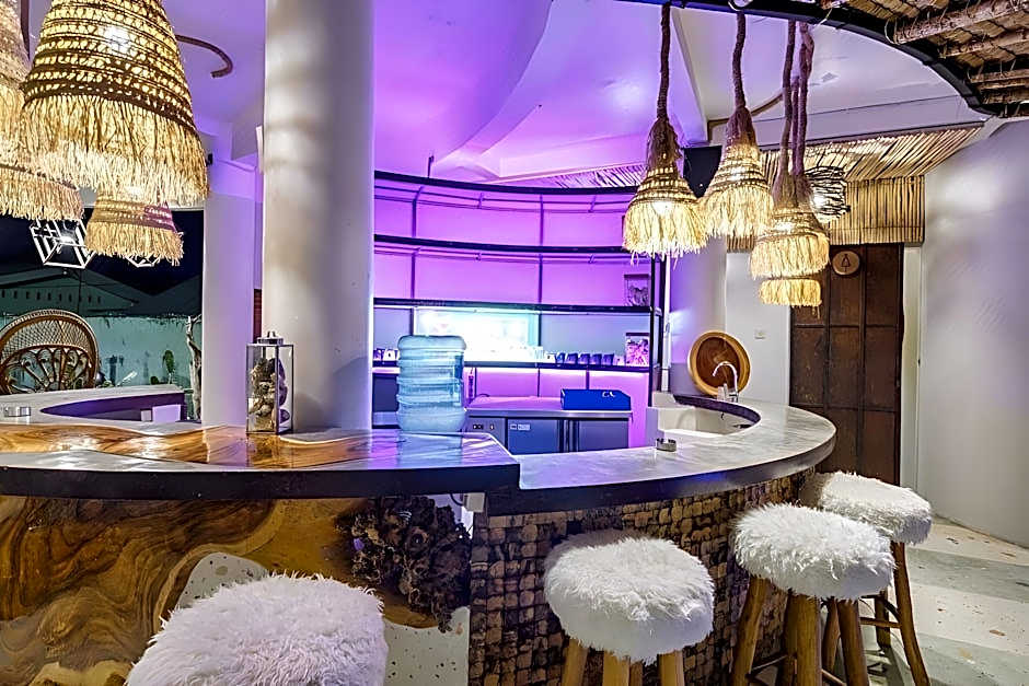 El Tropico Boutique Hotel