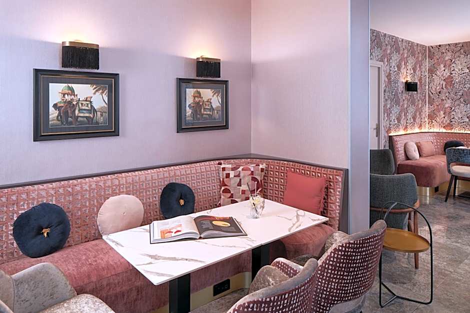 Hotel Tourisme Avenue