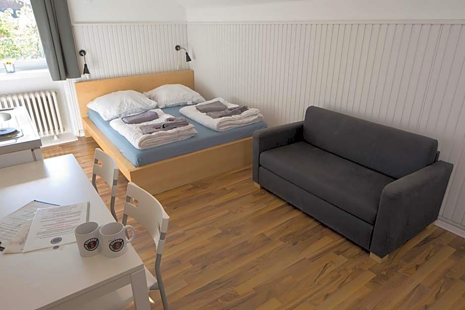 Flensbed Hotel & Hostel