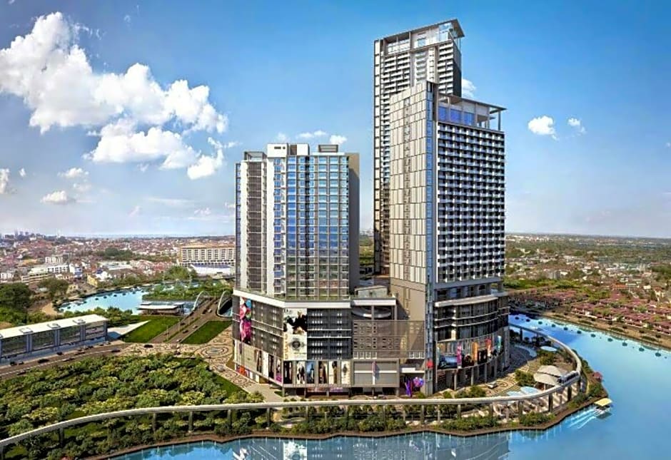 The Shore Hotel & Residences By La VISTA