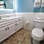 Oceanfront Litchfield Inn