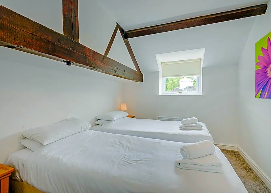 Penvale Lakes Lodges