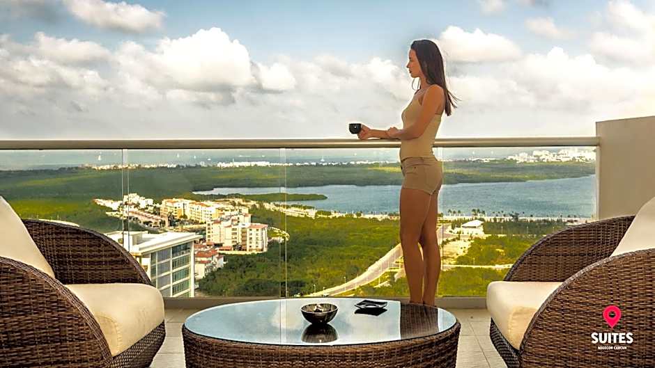 Suites Malecon Cancun