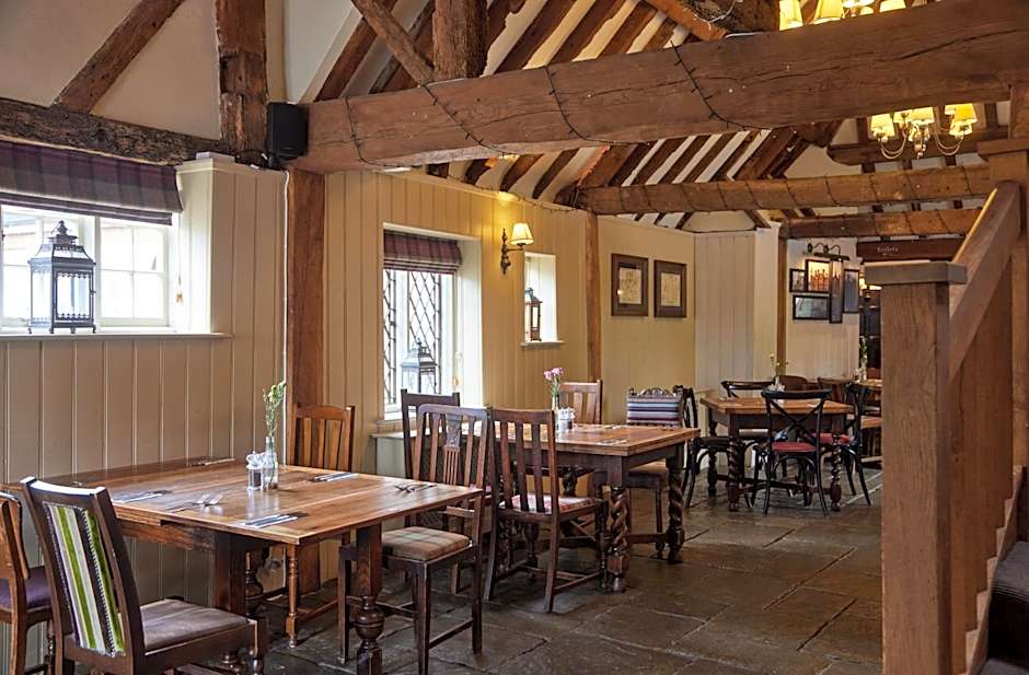 Chequers Inn by Greene King Inns