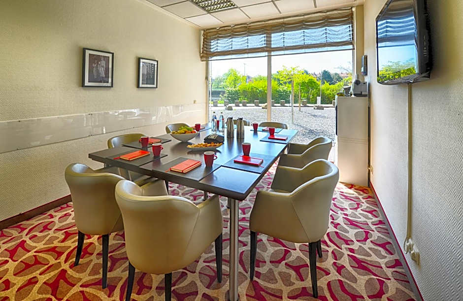 Leonardo Hotel Koeln