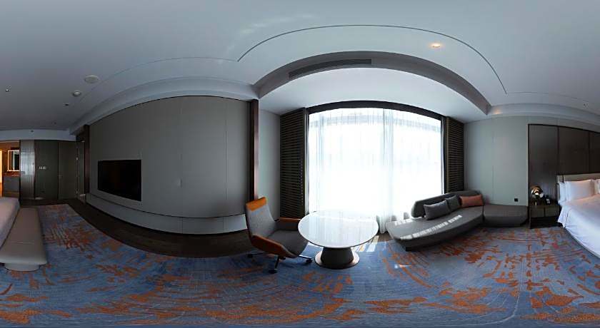 Crowne Plaza Qingdao Jinshui By IHG