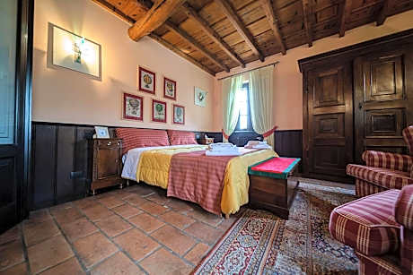 King Room with Spa Bath