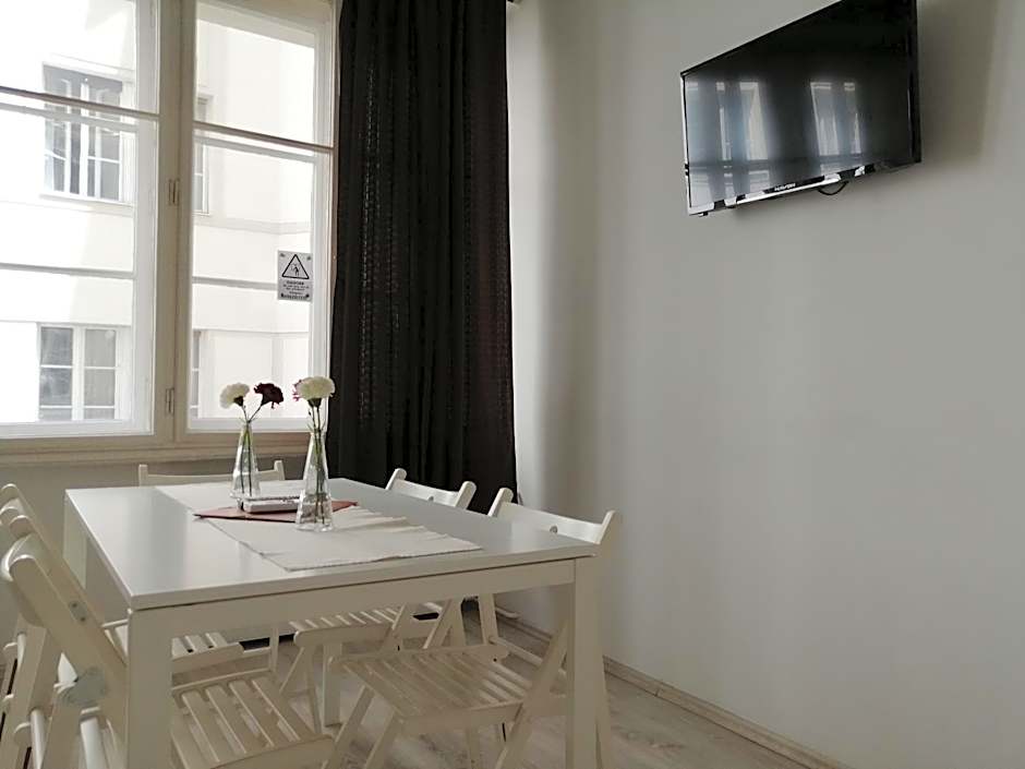 Zoom-Budapest Apartments