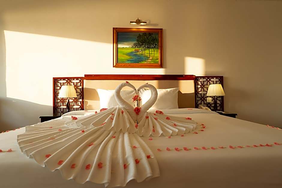 Century Riverside Hue Hotel