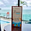 Hotel Sentral Seaview @ ​Beachfront