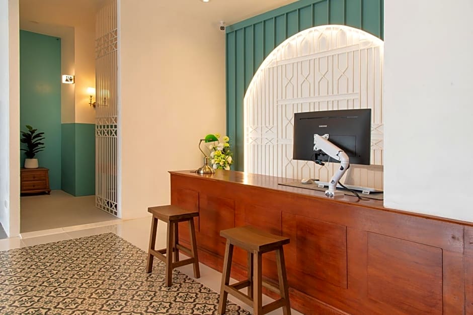 Bania Boutique House