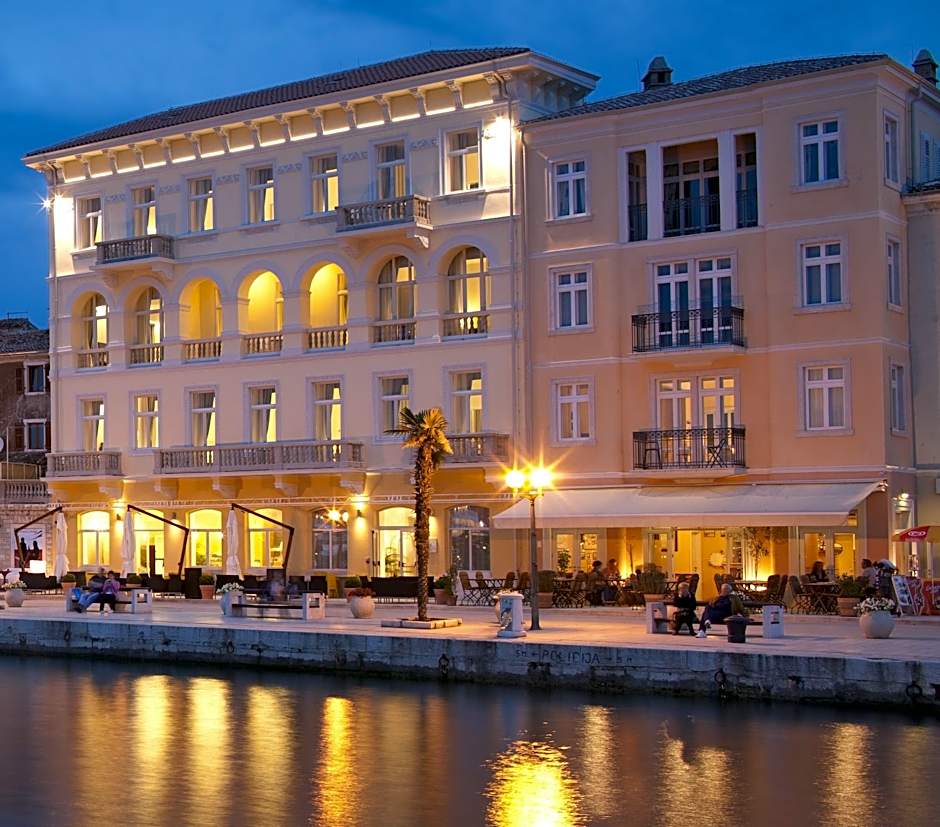 Valamar Riviera Hotel & Residence