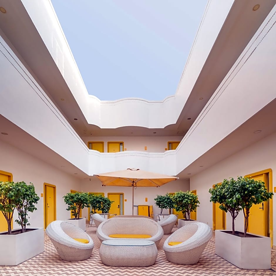 bloomrooms @ New Delhi Railway Station