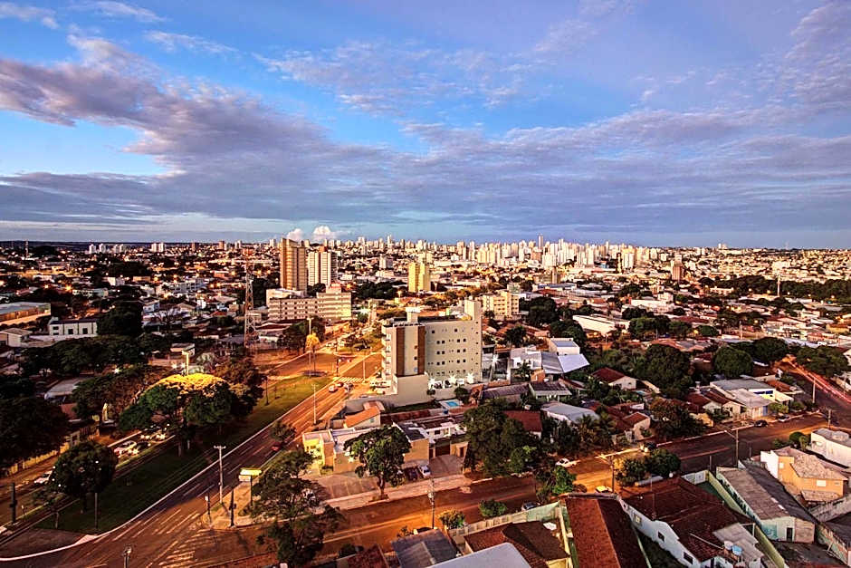 Bristol Exceler Plaza Hotel