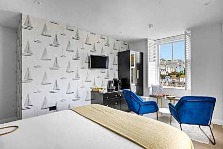 Golden Vanity Suite - Sea View - Free Wi-Fi