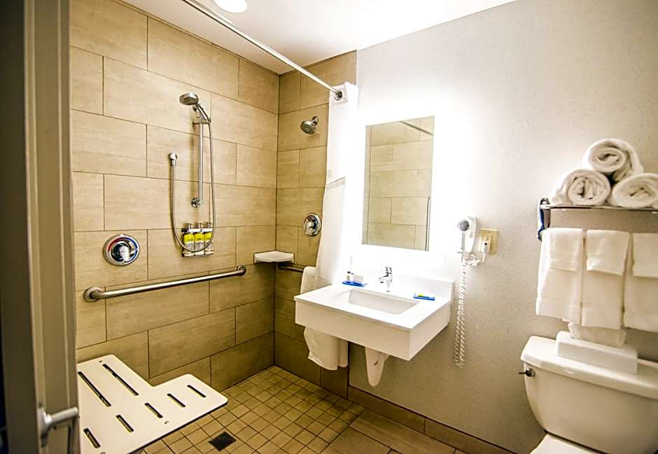 Holiday Inn Express Philadelphia NE - Langhorne By IHG