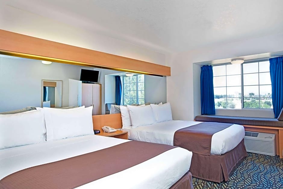 Microtel Inn & Suites By Wyndham Morgan Hill/San Jose Area