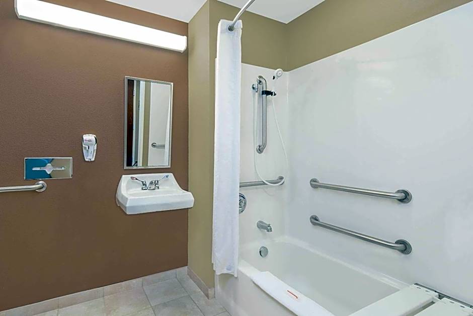 Microtel Inn & Suites By Wyndham Sidney