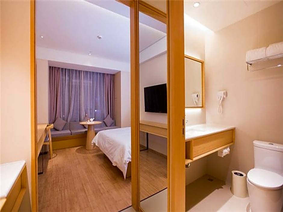 Ji Hotel Shanghai Qingpu Wuyue Plaza